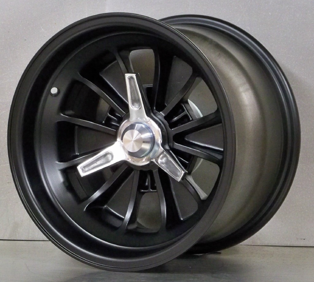 Black FIA 15 set wheels 6 pin 15 x 7.5 15 x 9.5